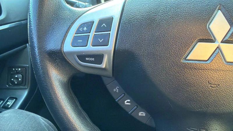 2016 Mitsubishi Lancer ES