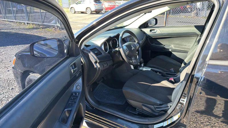 2016 Mitsubishi Lancer ES