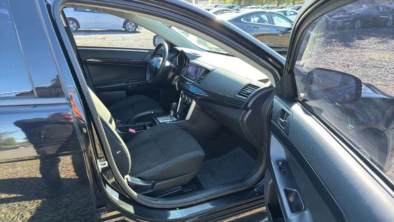 2016 Mitsubishi Lancer ES