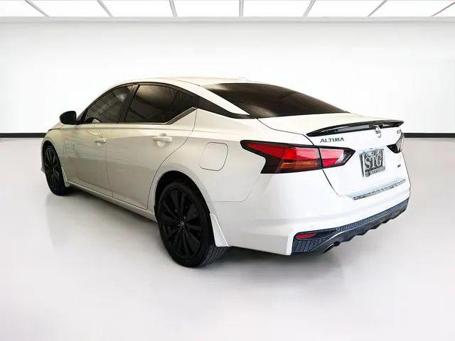 2022 Nissan Altima SR Intelligent AWD