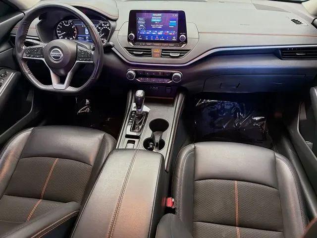 2022 Nissan Altima SR Intelligent AWD