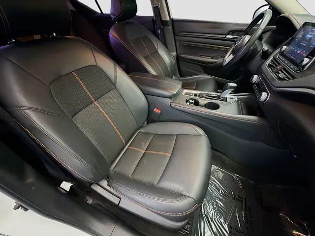 2022 Nissan Altima SR Intelligent AWD