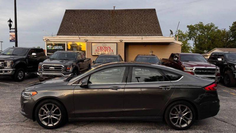 2020 Ford Fusion SEL