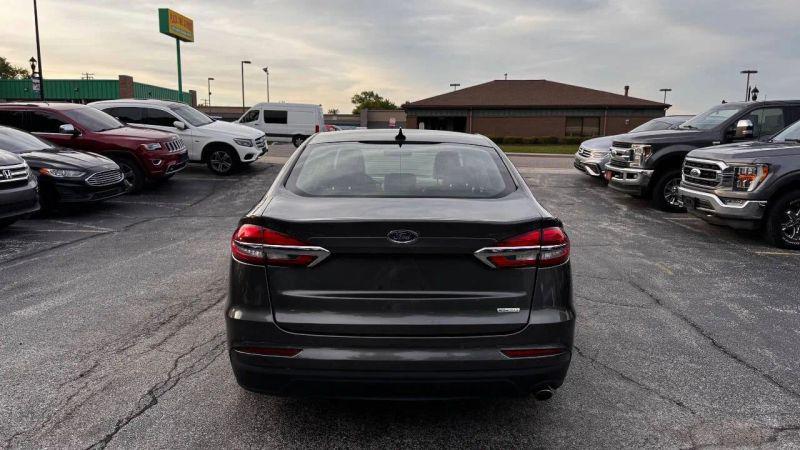 2020 Ford Fusion SEL