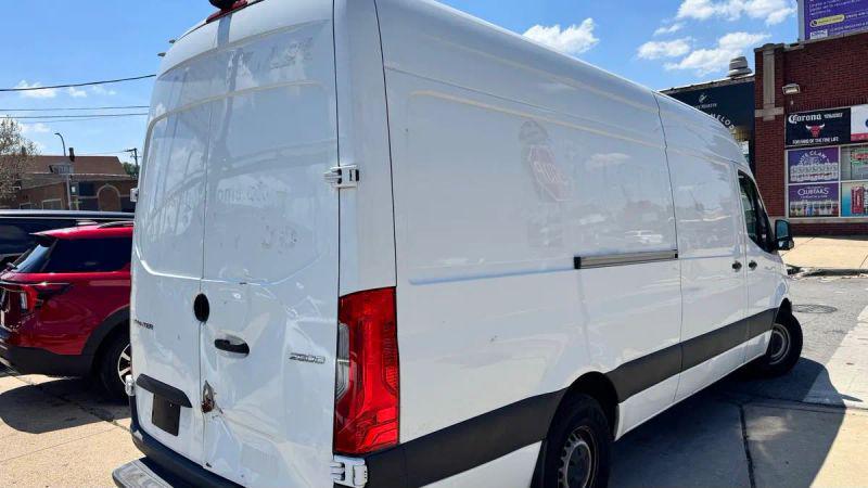 2021 Mercedes-Benz Sprinter 2500 High Roof V6