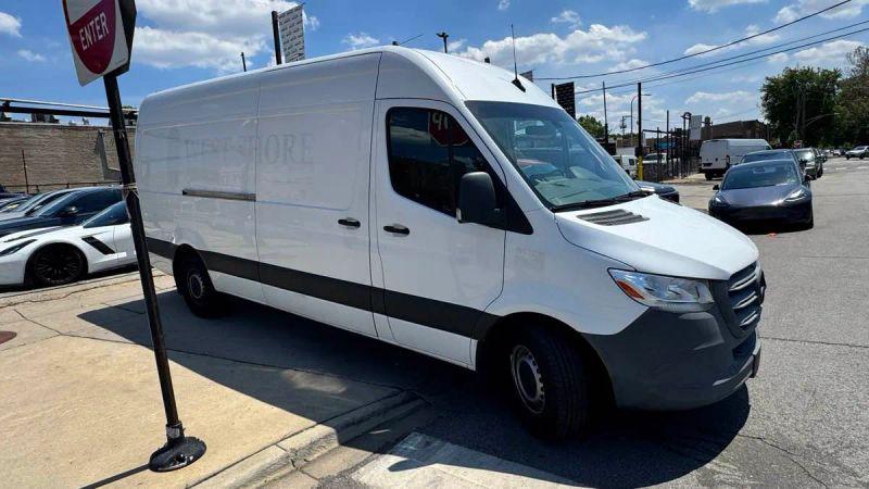 2021 Mercedes-Benz Sprinter 2500 High Roof V6