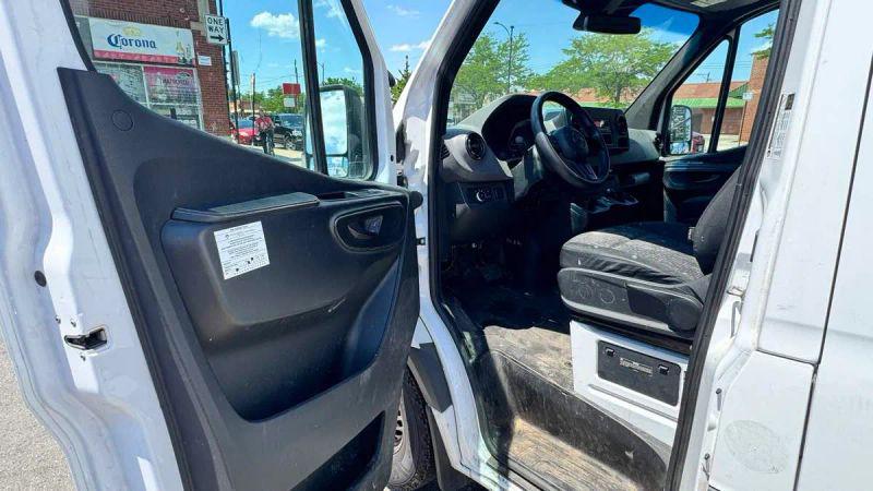 2021 Mercedes-Benz Sprinter 2500 High Roof V6