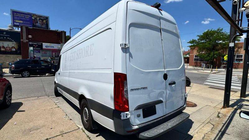 2021 Mercedes-Benz Sprinter 2500 High Roof V6