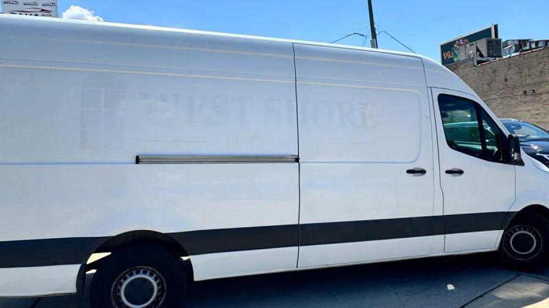 2021 Mercedes-Benz Sprinter 2500 High Roof V6