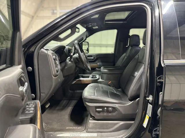 2022 Chevrolet Silverado 3500HD 4WD Crew Cab Long Bed High Country