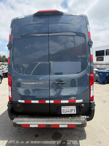 2019 Ford Transit Extended Length w/Sliding Side Door w/LWB