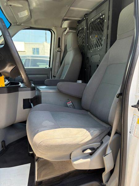 2013 Ford E-150 Base