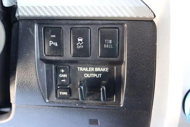 2016 Toyota Tundra Limited 5.7L V8