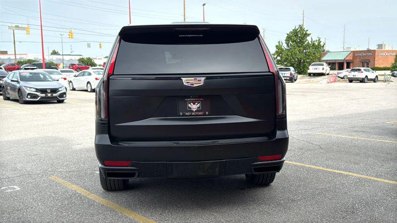 2023 Cadillac Escalade ESV 4WD Sport