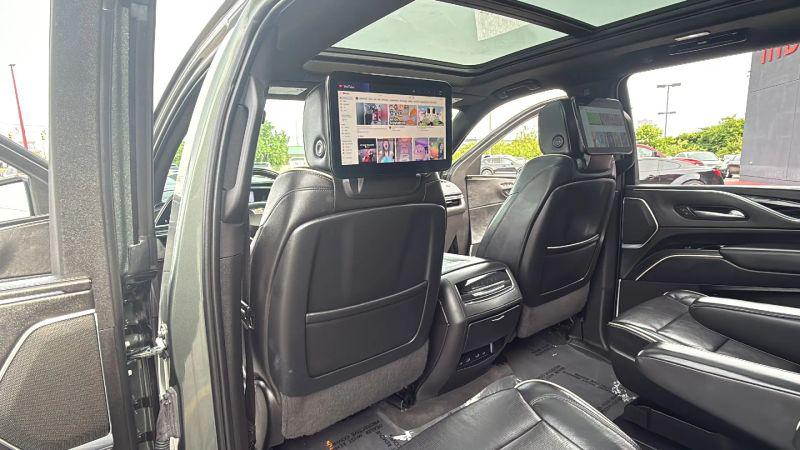 2023 Cadillac Escalade ESV 4WD Sport
