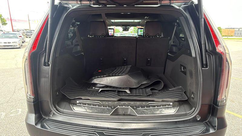 2023 Cadillac Escalade ESV 4WD Sport