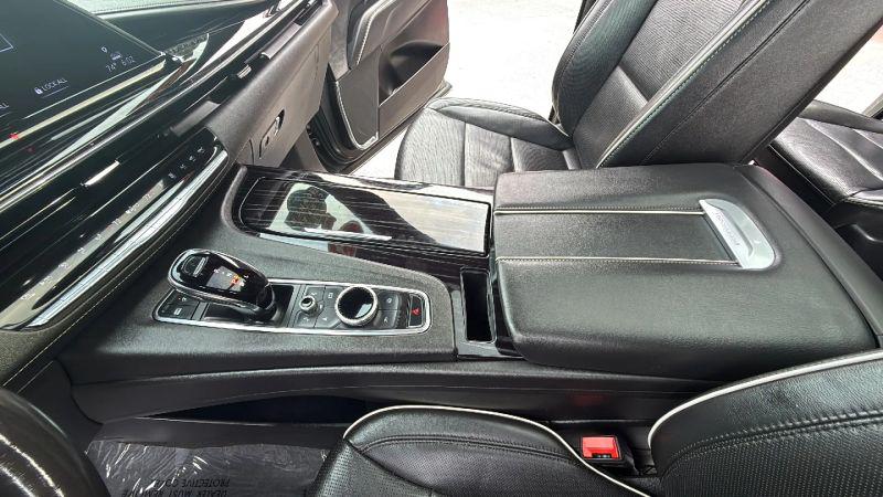 2023 Cadillac Escalade ESV 4WD Sport