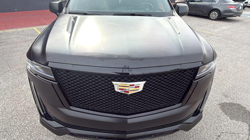 2023 Cadillac Escalade ESV 4WD Sport