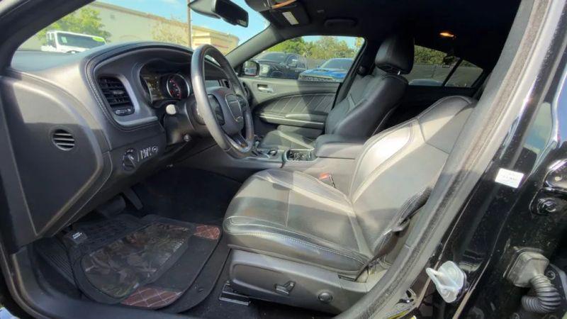 2022 Dodge Charger SXT RWD