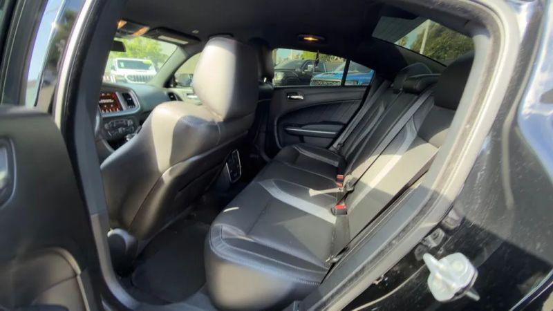 2022 Dodge Charger SXT RWD