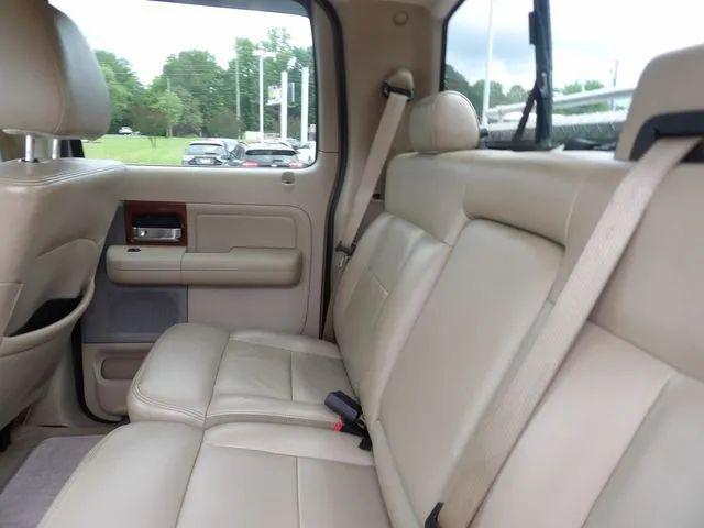 2005 Ford F-150 LARIAT