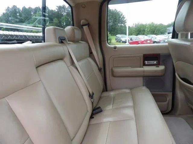 2005 Ford F-150 LARIAT