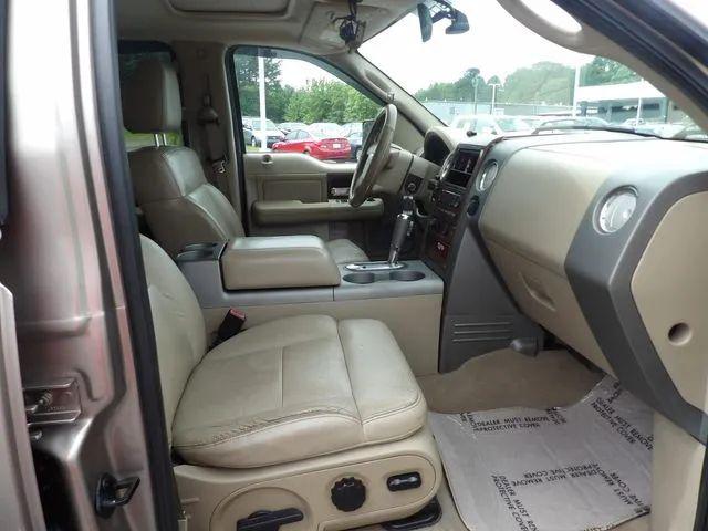 2005 Ford F-150 LARIAT