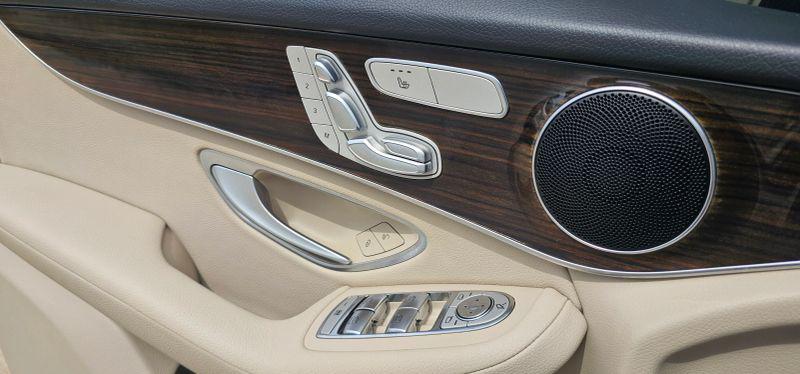 2022 Mercedes-Benz GLC SUV