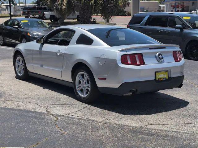 2012 Ford Mustang V6