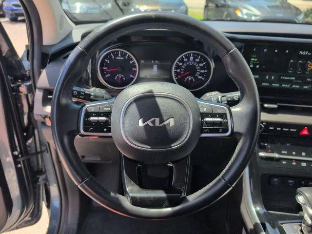 2022 Kia Carnival MPV SX