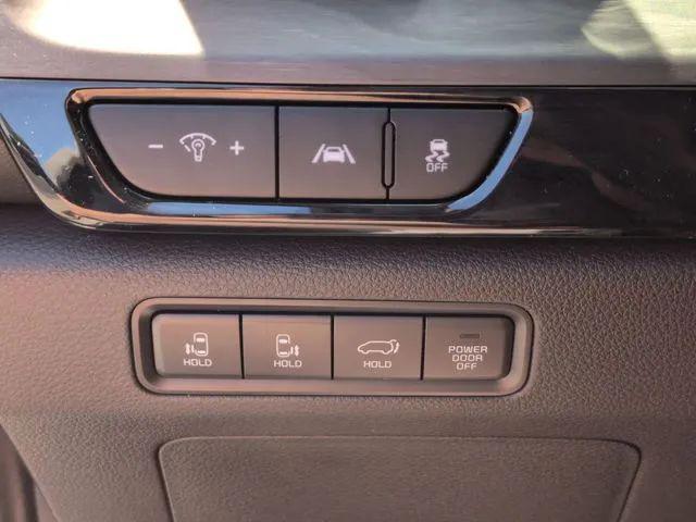 2022 Kia Carnival MPV SX