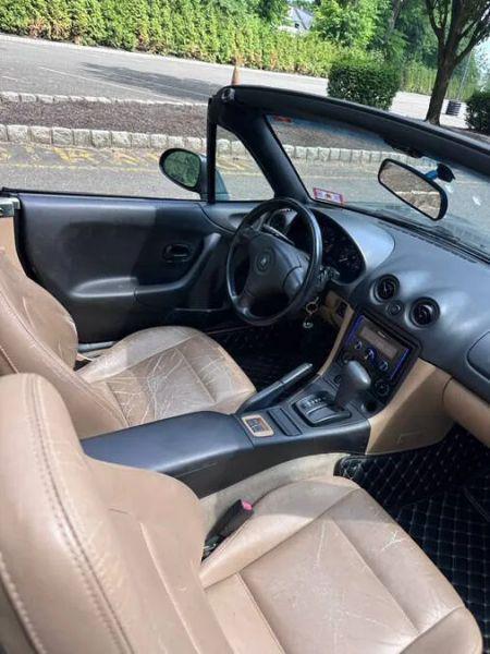 1999 Mazda MX-5 Base