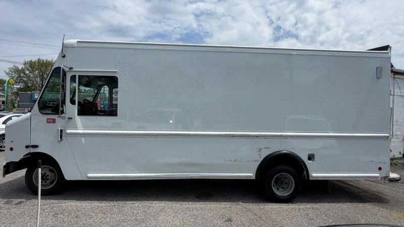 2022 Ford E-350 Stripped Extended Length w/9950-lb GVWR