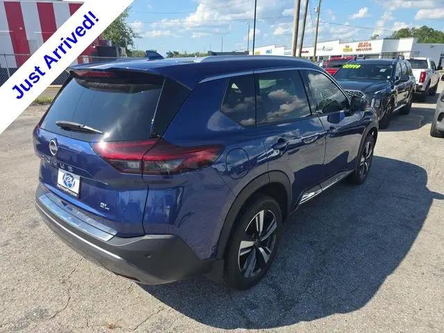 2023 Nissan Rogue SL FWD