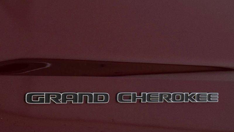 2017 Jeep Grand Cherokee Limited 4x2