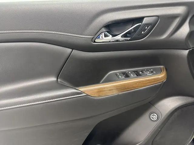 2021 GMC Acadia AWD SLE