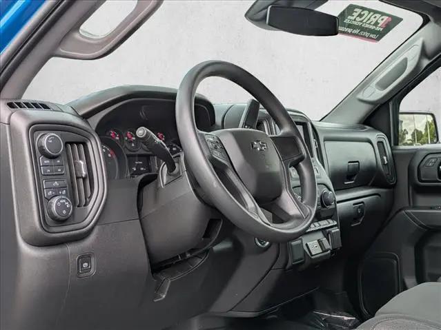 2022 Chevrolet Silverado 1500 4WD Crew Cab Short Bed Custom Trail Boss