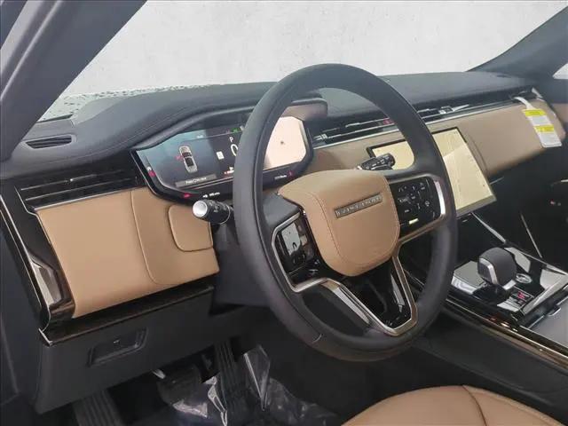 2026 Land Rover Range Rover Sport P360 SE