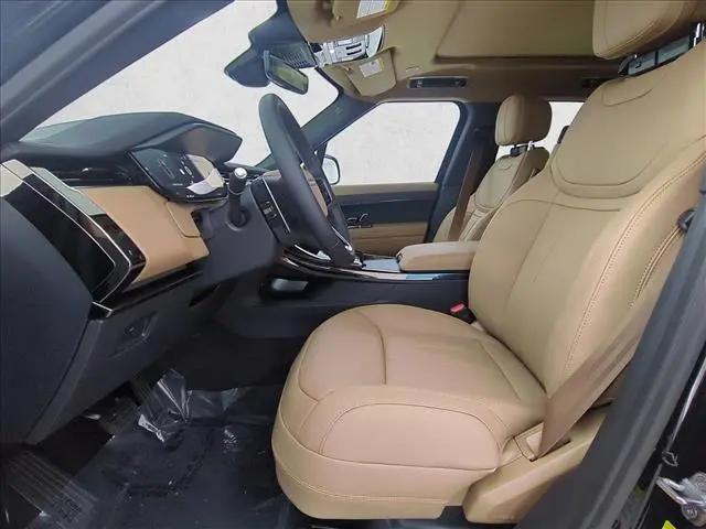 2026 Land Rover Range Rover Sport P360 SE