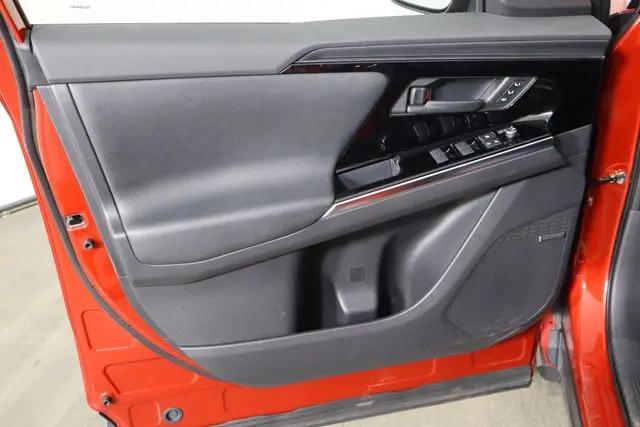 2023 Subaru Solterra Limited