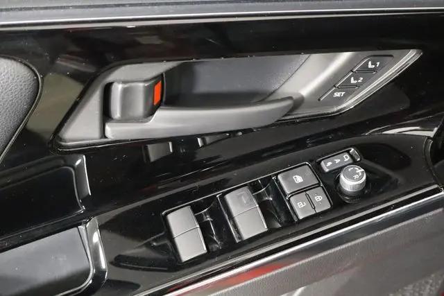 2023 Subaru Solterra Limited