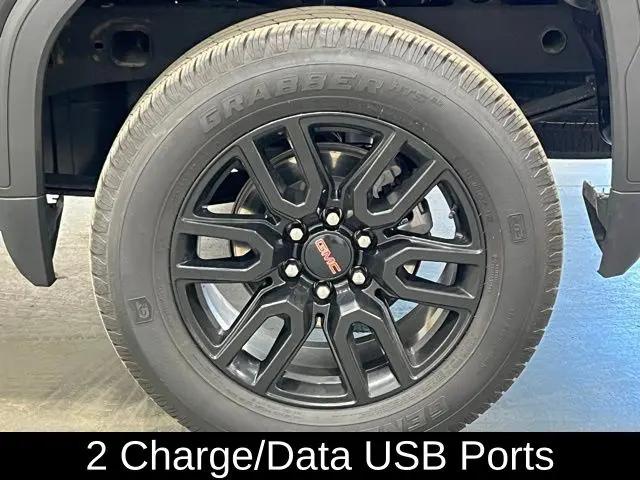 2023 GMC Sierra 1500 4WD Double Cab Standard Box Elevation with 3VL