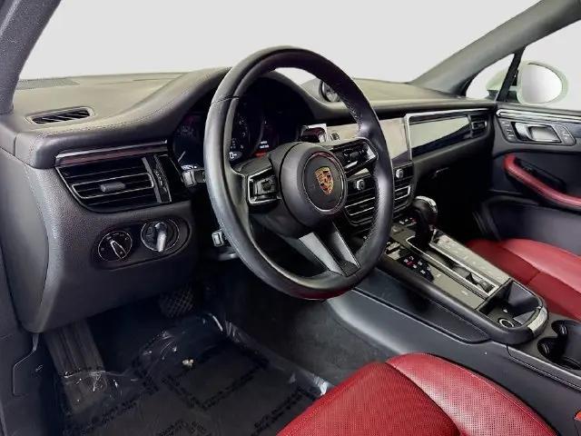 2023 Porsche Macan Macan