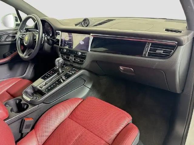 2023 Porsche Macan Macan