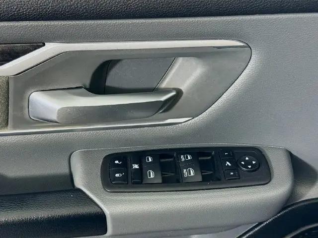 2023 Ram 1500 Big Horn Crew Cab 4x4 57 Box