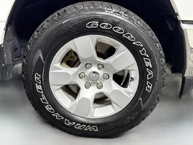 2023 Ram 1500 Big Horn Crew Cab 4x4 57 Box