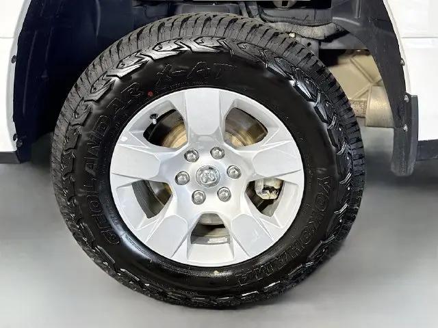 2023 Ram 1500 Big Horn Crew Cab 4x4 57 Box