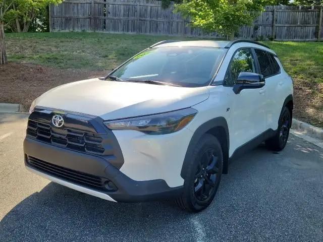2026 Toyota Corolla Cross LE