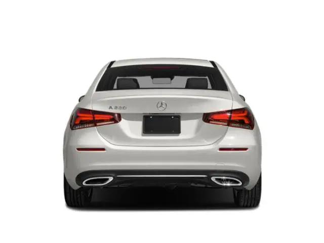2022 Mercedes-Benz A 220 A 220