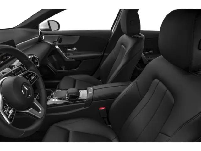 2022 Mercedes-Benz A 220 A 220